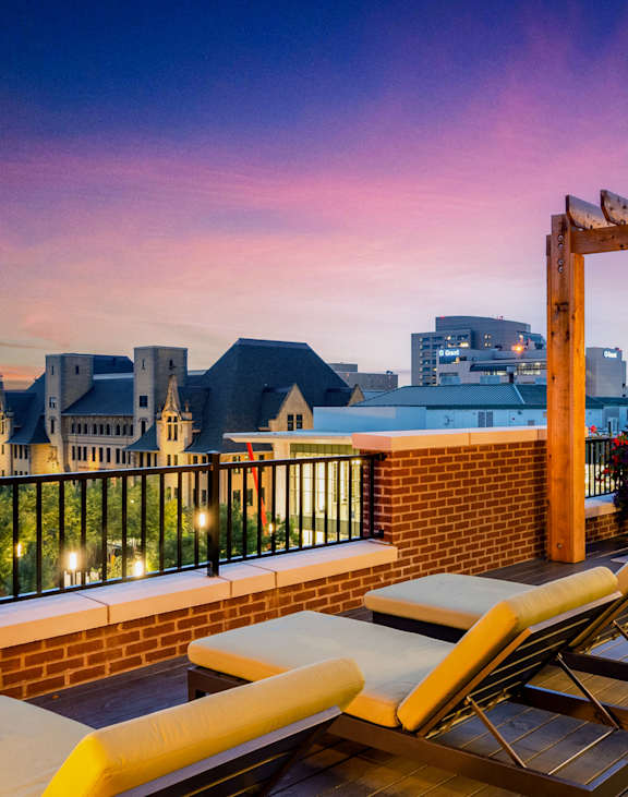 Furnished Short-Term Apartment Rentals in Downtown Columbus, Ohio